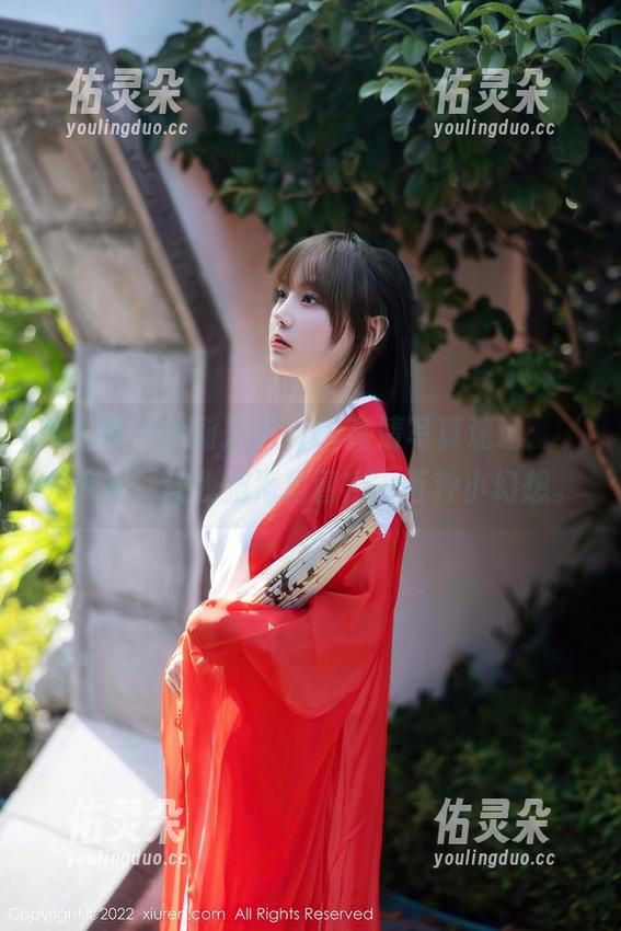 秀人网-徐莉芝Booty 秀人网 - 徐莉芝Booty高清写真速递:‘死库水’让我脑海里冒出一百种小幻想。