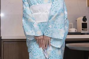 秀人网 – 夏天来了，是小逗逗用最新美图告诉你如何“顶级”避暑！
