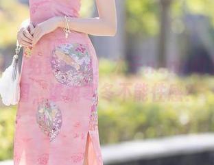 秀人网 – 免费领取！木子nana的圣诞套图，谁说寒冬不能性感？