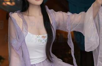 秀人网 – 图片中的林文文yooki，肉丝这样的搭配，脑海里开始yy…