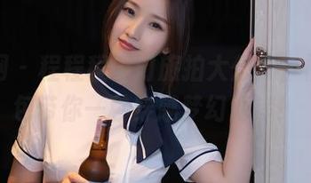 秀人网 – 程程程厦门旅拍大公开，福利图包带你一秒穿越梦幻海岸！