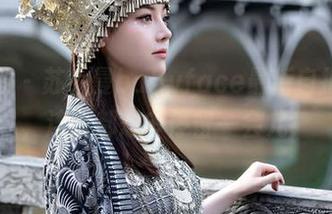 秀人网 – 苏小曼babyface最新自拍图册，连风都想多停留一会儿！