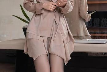 秀人网 – “我要的快乐是：看赵惟依coco的双马尾美图和照片！”—听起来不错是不是？