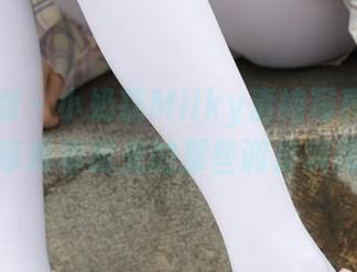 紧急企划 – 小奶糕Milky清纯写真集，分享青春时光的那些调皮瞬间
