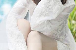 美媛馆 – 伊雨蔓Fiona的白衬衫，最新资源，随便一拍就有大片的氛围，太会了吧！