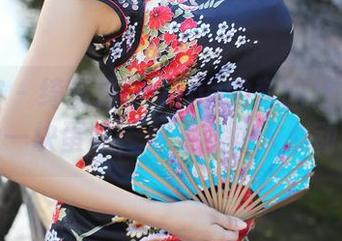 美媛馆 – 绮里嘉Carina的套图姐姐：就像一块蛋糕，看着就让人心动！