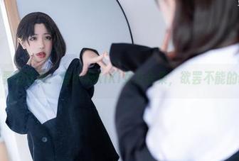 你需要的壁纸：蓝小沂KiKi女友合集，欲罢不能的诱惑