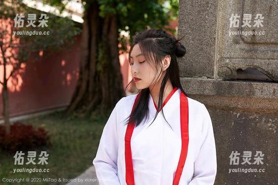 蜜桃社-萌美Moemi 蜜桃社 - 精选萌美Moemi的花嫁图片,真是让人感受到一种独特的甜蜜,越看越想点赞!