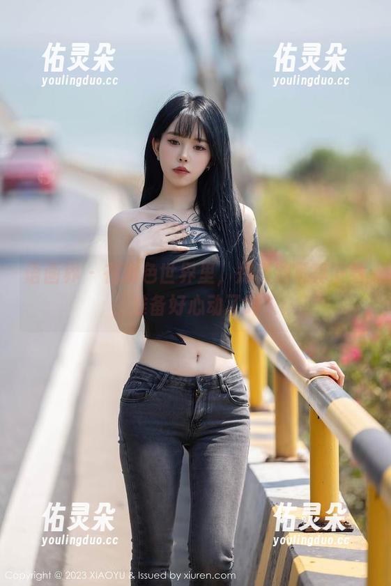 语画界 - 在粉色世界里，郑颖姗写真下载，准备好心动了吗？
