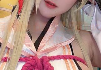 裤里丝与私房小心思：贝贝琪Becky的另类风味