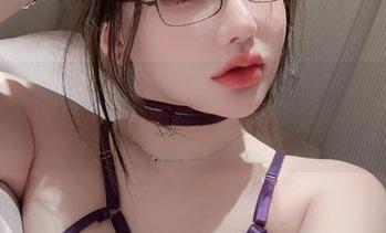 微密圈 – 作品集解读：阿色蕾丝美人如何携带无尽挑逗