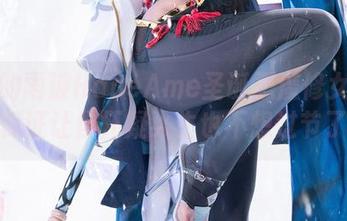 免费的雨波HaneAme圣诞恶魔修女图片，保证让你怀疑人生也不想过节了！